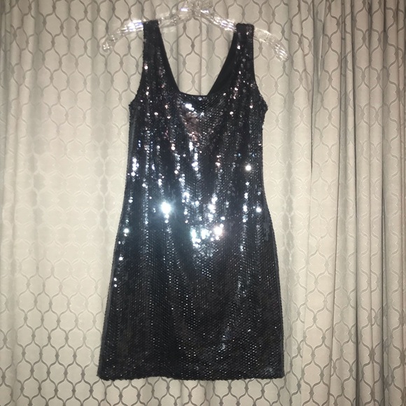 Sequin Body Con Dress - Picture 2 of 3